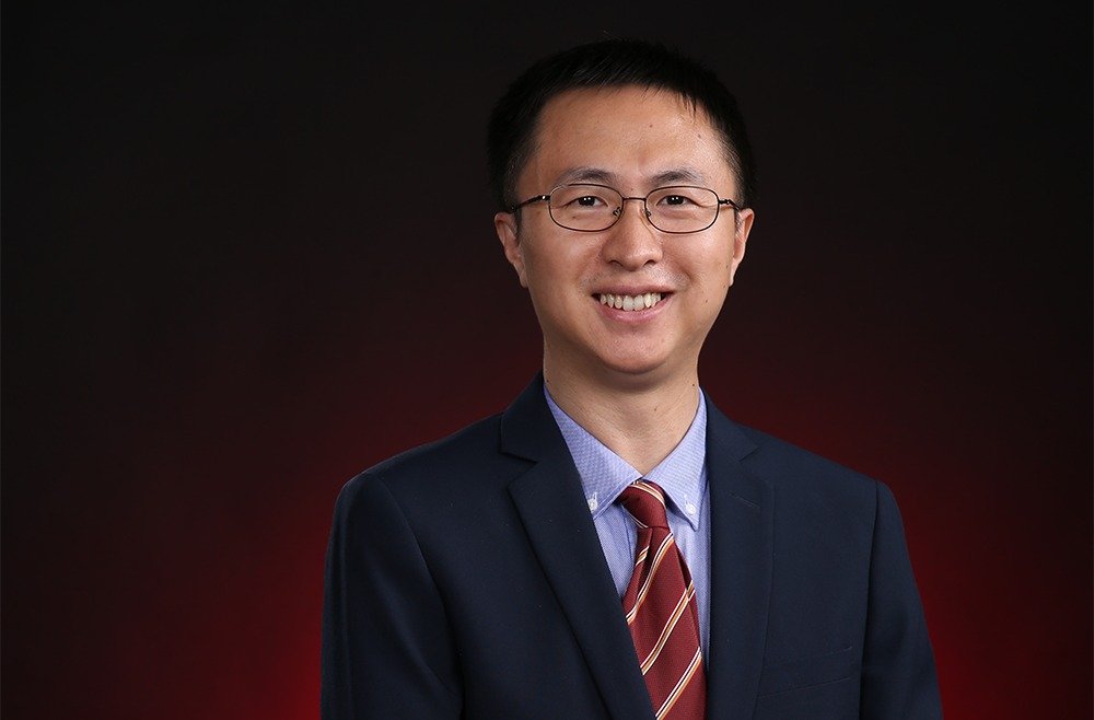 共培养博士10名