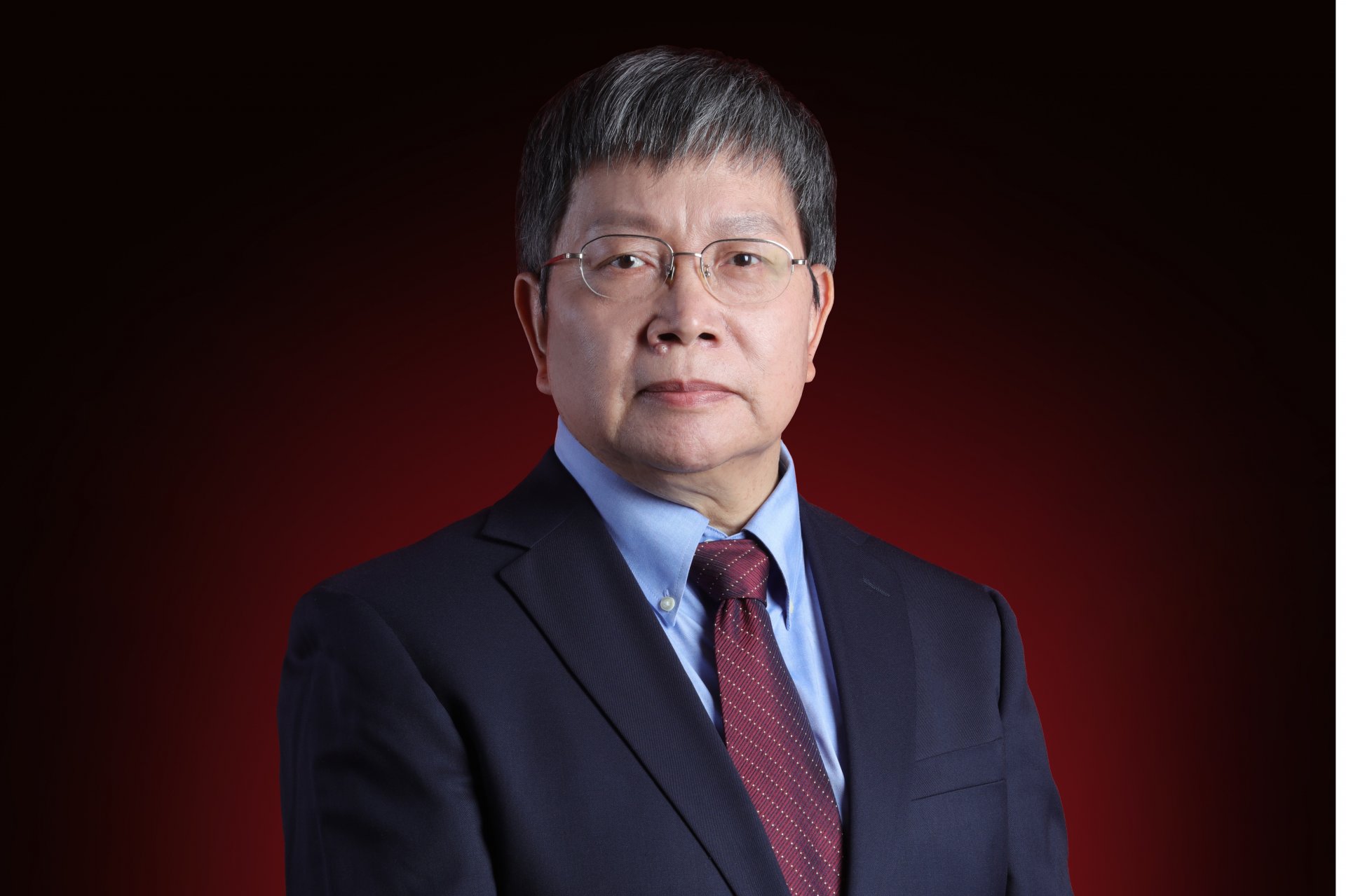 以扎根中原体育官网使用教程一线