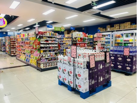 1.物美超市学5店（学5公寓地下一层